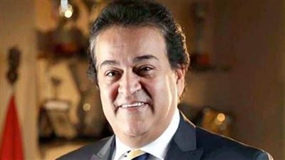 وزير التعليم العالي يعلن صدور قرارات جمهورية بتعيين عمداء جُدد بالجامعات الحكومية