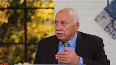  خبير تغذية: الشخص الذي يشعر بالجوع ليلاً 