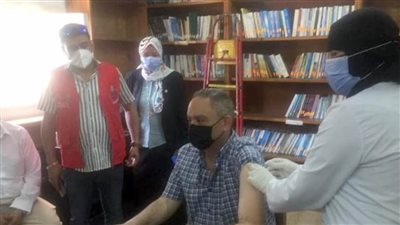 تلقى 7200 مواطنًا الجرعة الأولى و1200 الثانية بلقاح كورونا في مطروح