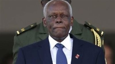 الرئيس الأنجولي يقيل وزير شؤون الأمن والاستخبارات