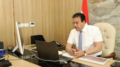 وزير التعليم العالي يرأس اجتماع الاتحاد الرياضي للجامعات