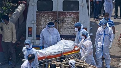 صحيفة بريطانية: تصاعد الضغوط لتأجيل إلغاء قيود كورونا وسط انتشار 