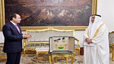 موجز الرابعة| البرلمان العربي يمنح السيسي