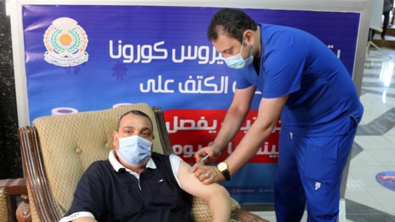 تطعيم منتسبي الجامعة