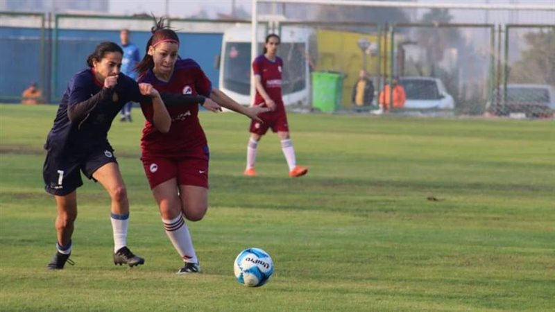 الكرة النسائية