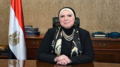 وزيرة التجارة: تعديل رسم الصادر على صادرات الأسمدة الأزوتية بواقع 2500 جنيه للطن لمدة عام