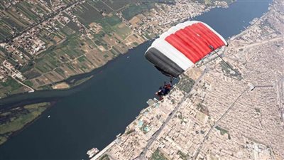 بمشاركة 23 دولة.. مصر تستضيف مهرجان القفز الحر