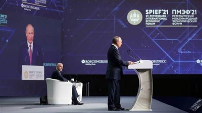 بوتين يعلن الانتهاء من مد الأنبوب الأول من 