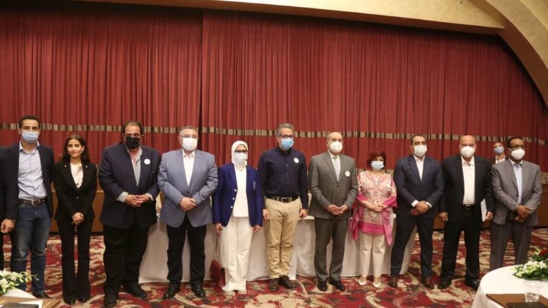 وزراء الصحة والطيران