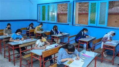 87826 طالبًـا بالإسكندرية يؤدون امتحانات الشهادة الإعدادية