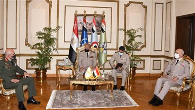 وزير الدفاع ورئيس الأركان يلتقيان قائد الحرس الوطني القبرصي
