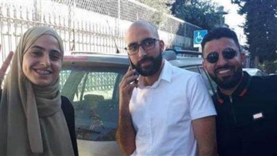 إطلاق سراح الناشطة الفلسطينية منى الكرد واستمرار التحقيق مع شقيقها