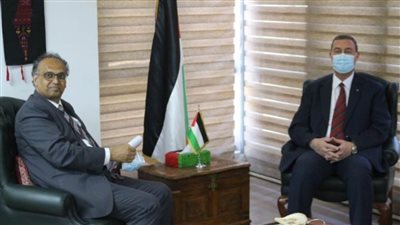 سفير فلسطين في مصر يستقبل القائم بأعمال سفارة هولندا