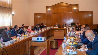 اجتماع موسع لوزيرا 