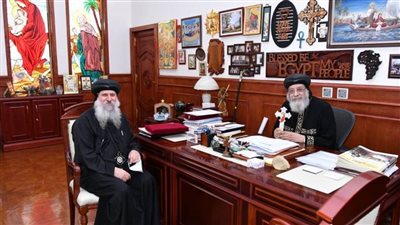 البابا تواضروس يستقبل عددًا من أساقفة الكنيسة لبحث أمور الخدمة بالإيبارشيات 