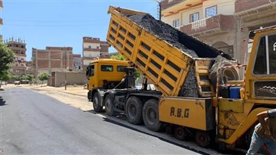 الانتهاء من رصف وصيانه 19 طريقا بتكلفة 63 مليون جنيه بالبحيرة
