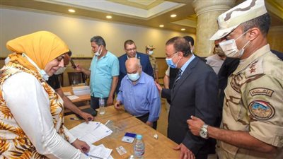 محافظ الإسكندرية يشهد إجراء قرعة علنية لـ112 وحدة سكنية بـ