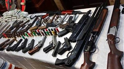 سقوط تاجر الأسلحة  