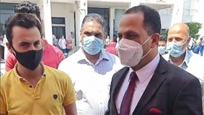 رئيس جامعة دمنهور  يتابع سير الامتحانات بالمجمع النظري