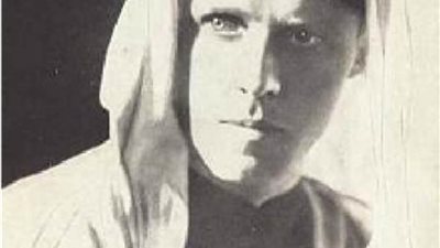 عاجل| قتلها والدموع من العيون تنهمر.. تعهد على الثأر لأخر طلقة 