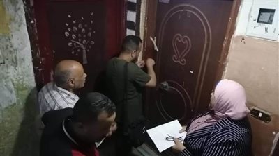 رئيس حي غرب الإسكندرية يغلق مركزي دروس خصوصية 