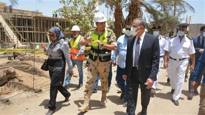 محافظ سوهاج يتابع الموقف التنفيذي لـ