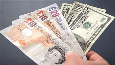 الجنبه الإسترليني ينخفض مقابل الدولار الأمريكي