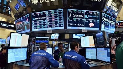 الأسهم البريطانية تغلق على ارتفاع