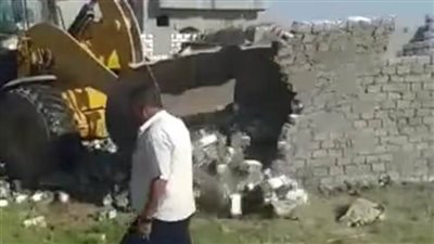 إيقاف أعمال مباني مخالفة واستمرار إزالة التعديات بالبحيرة