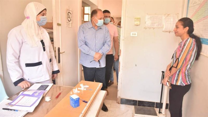 محافظ أسيوط يتفقد