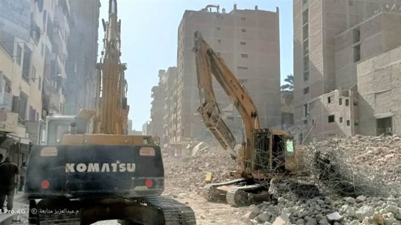 أعمال إزالة لتوسعة