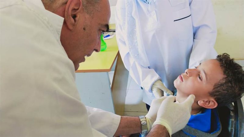 الكشف علي الأطفال