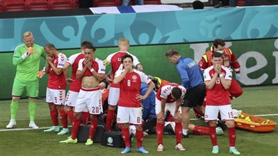 طبيب الدنمارك يكشف كواليس سقوط إريكسن المُرعب