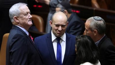 الكنيست الإسرائيلي يمنح الثقة لحكومة جديدة برئاسة نفتالي بينيت