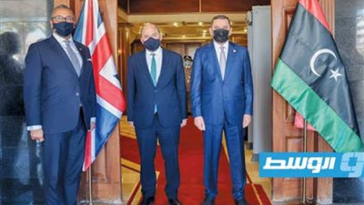 رئيس الحكومة الليبية يبحث مع وزير الدفاع البريطاني آخر استعدادات 