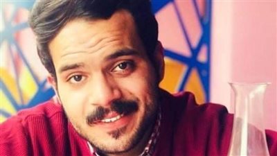 أحمد عمرو يدخل عالم التمثيل بدور صيدلي مع بيومي فؤاد