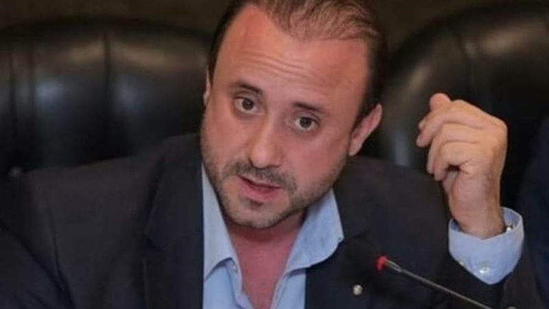 احمد الشاعر