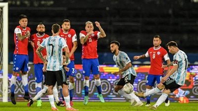 كوبا 2020| تشيلي تتعادل أمام الأرجنتين في مباراة لاتينية مثيرة