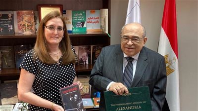 مدير مكتبة الإسكندرية يستقبل سفيرة كوريا بالقاهرة