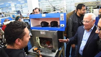 محافظ بورسعيد: مجمع الصناعات الصغيرة والمتوسطة خطوات رائدة بمجال الصناعات الصغيرة 