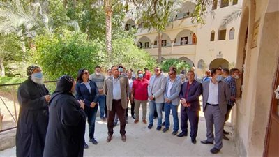 نائب وزير السياحة والآثار فى زيارة للنطرون