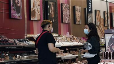 عاجل| دراسة: نصف مستحضرات التجميل تحتوي على مواد كيميائية سامة