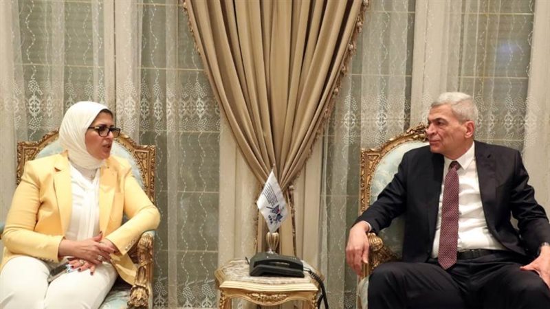 وزيرة الصحة ورئيس