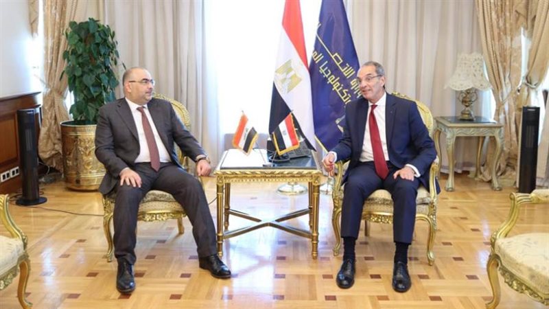 وزيرا الاتصالات المصري