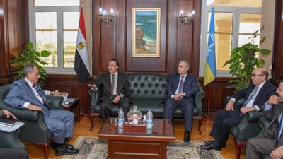 محافظ الإسكندرية يستقبل رئيس الهيئة الوطنية للصحافة وممثلي مؤسسة الأهرام  