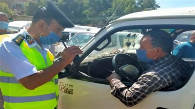 الداخلية: ضبط 12الفا و963 مخالفة عدم ارتداء الكمامة الواقية خلال 24 ساعة