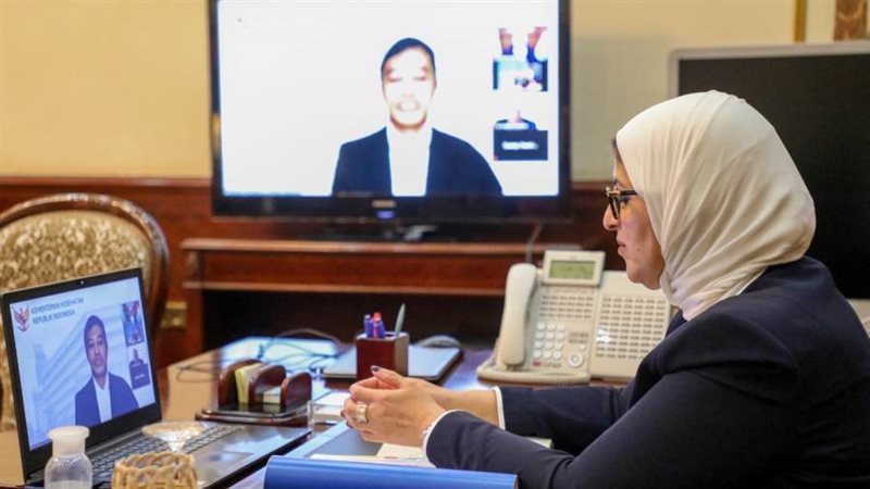 وزيرة الصحة تشارك