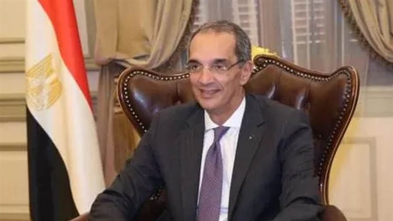 وزير الاتصالات