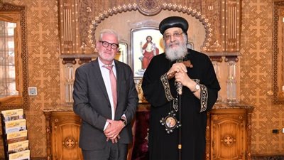 البابا تواضروس يستقبل رئيس بعثة الأمم المتحدة للهجرة