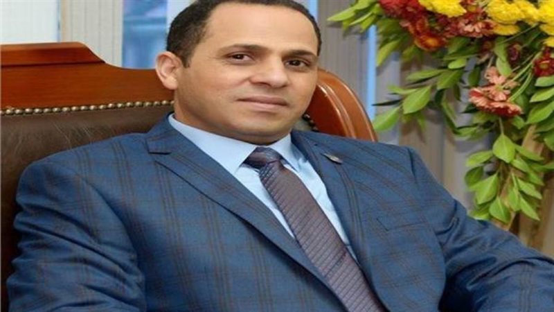 الدكتور عبيد صالح